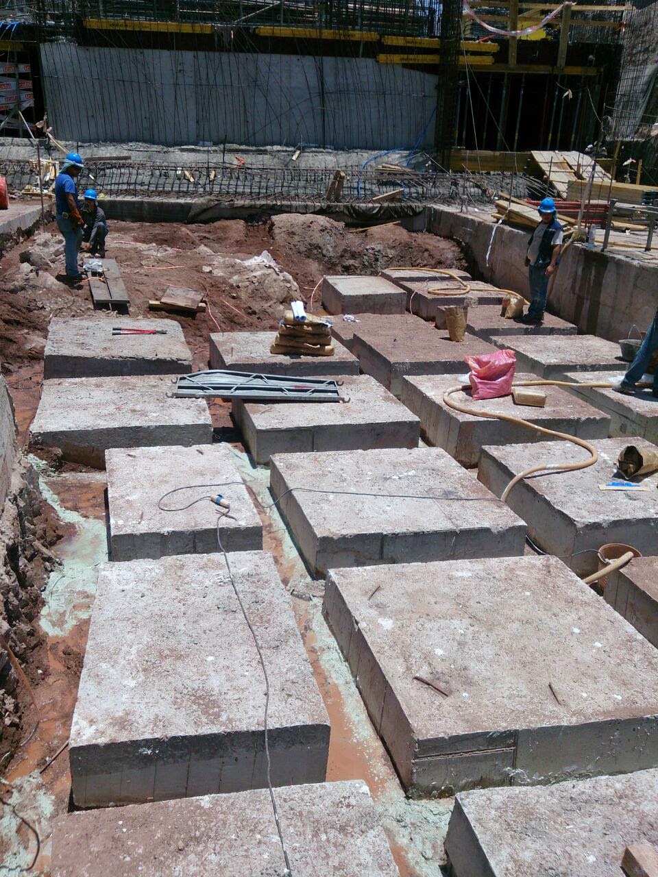 Construcción de una malla de tierra de protección